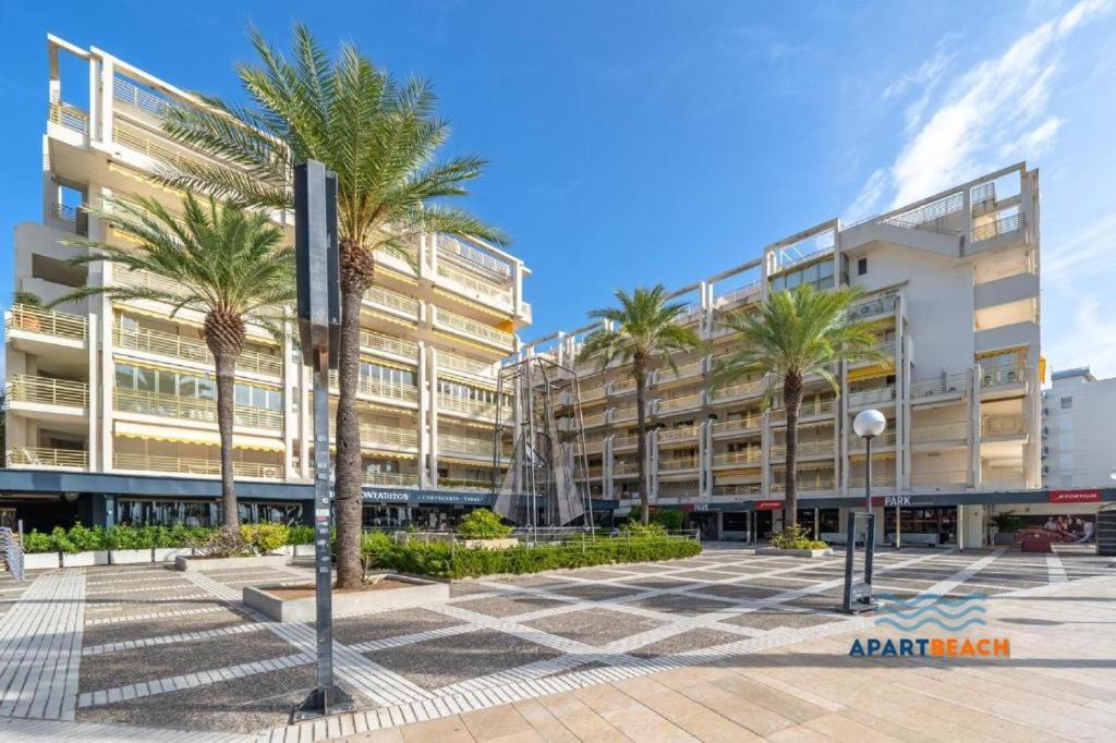 Apartbeach Novelty Climatizado Y Vistas Playa Salou Eksteriør billede